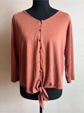 Green Envelope Rust Button Front Tie Hem Blouse Womens Small V Neck Top